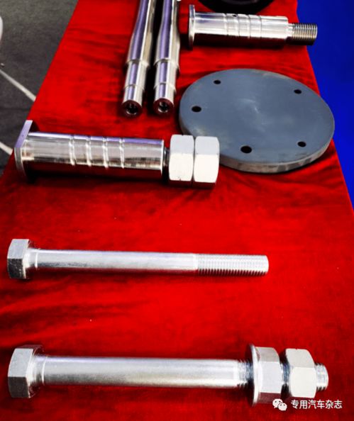 梁山車展 助力專用汽車產業(yè)發(fā)展 零部件新產品 專利產品大量涌現(xiàn)