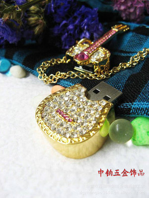 【廠(chǎng)家直銷(xiāo)創(chuàng)意U盤(pán)、禮品U盤(pán)、小提琴U盤(pán)、樂(lè)器U盤(pán)、吊墜U盤(pán)】?jī)r(jià)格,廠(chǎng)家,圖片,其他數(shù)碼產(chǎn)品及配件,東莞市厚街中鉑五金飾品加工店-